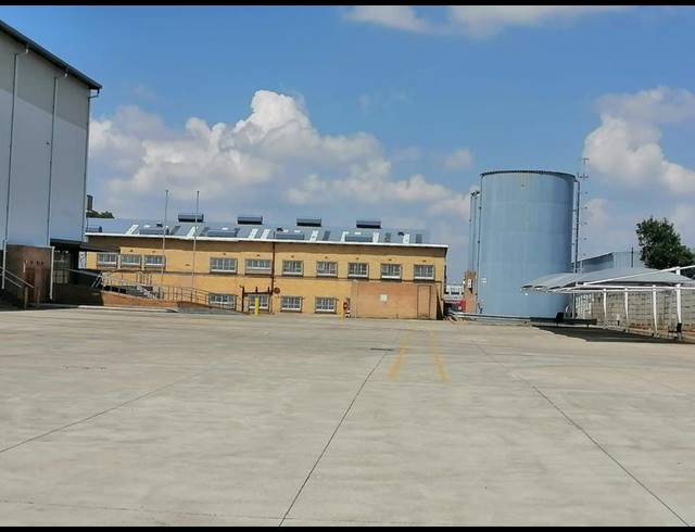 INDUSTRIAL PROPERTY TO RENT IN ELANDSFONTEIN